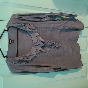 Women's ruffled top
